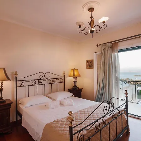 Villa Ellania
